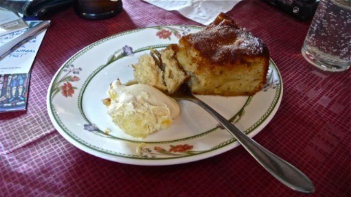 Dorset apple cake with clotted cream - I could eat it all over again!